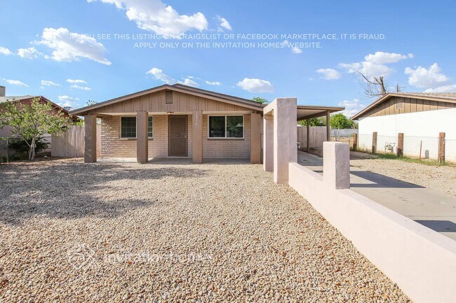 Foto del edificio - 12956 W Desert Ln