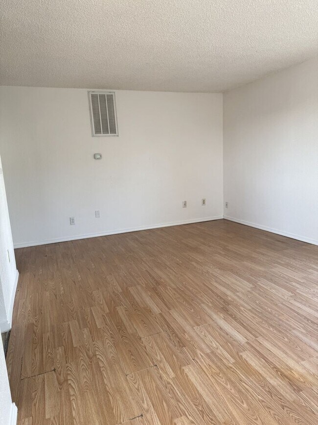 Foto del edificio - 310 NW 13th St