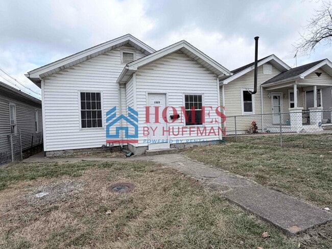 Building Photo - Two Bedroom House | One Bath