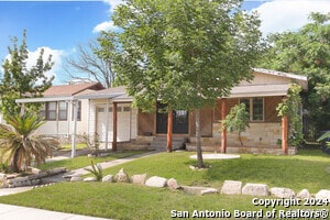 Building Photo - 727 John Adams Dr