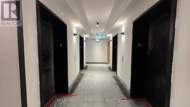 Photo du bâtiment - 35 Parliament St