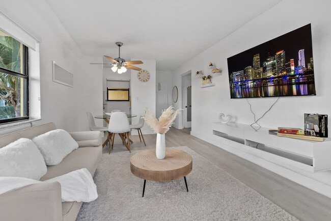 Foto del edificio - 321 Wilson St