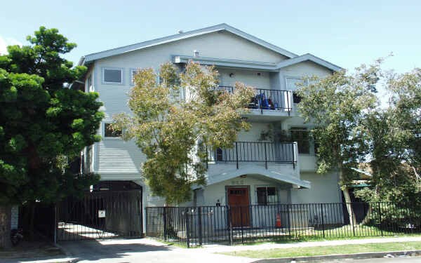 Foto del edificio - 534 Junipero Ave