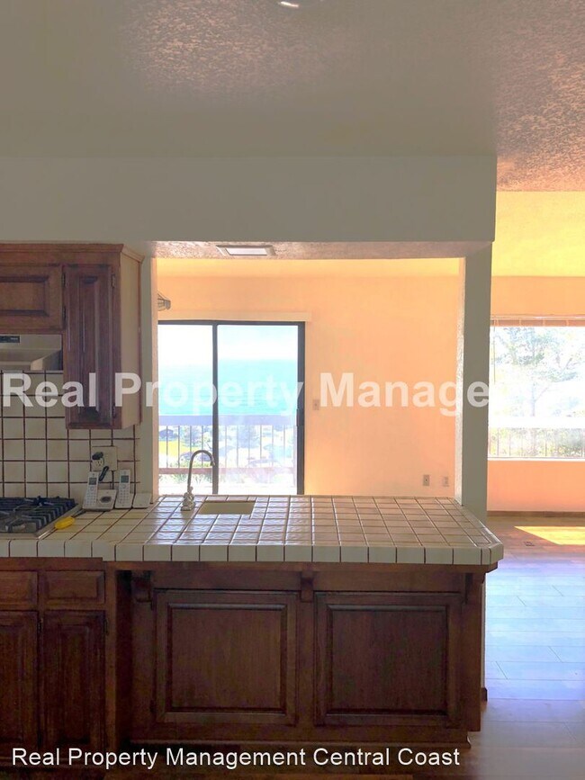 Foto del edificio - 2 br, 2.5 bath House - 1845 Ogden Drive