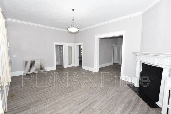 Foto del edificio - 222 Cedar St