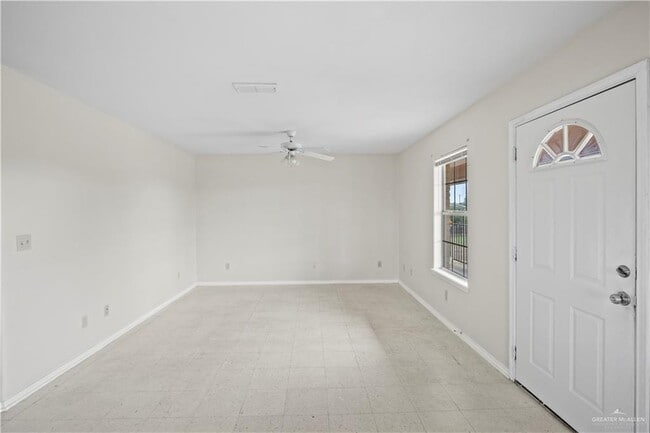 Building Photo - 800 W Javelina Dr