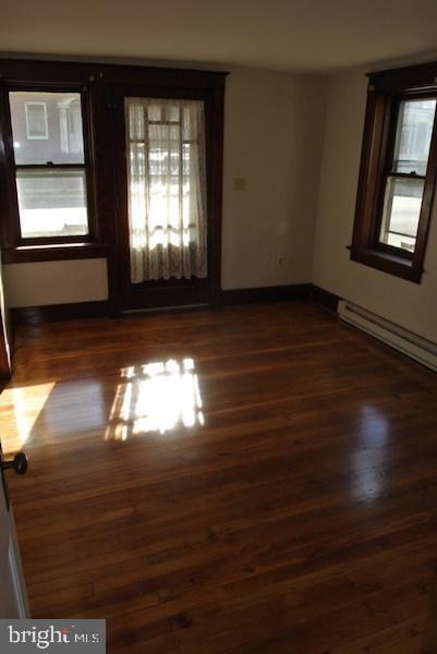 Building Photo - 131 E Simpson St