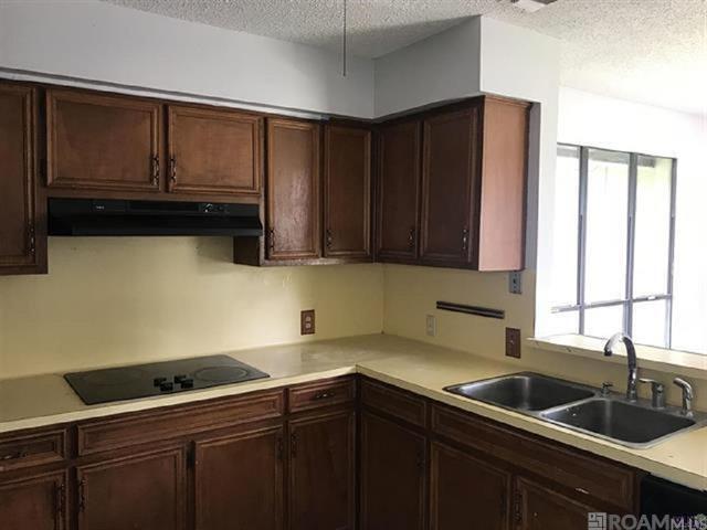 Foto del edificio - 9863 Hawthorne Dr