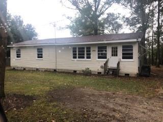 Primary Photo - 8049 West Dr