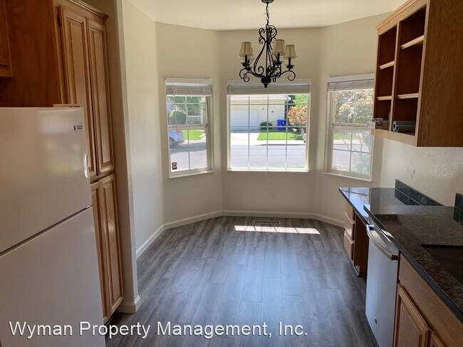 Building Photo - 3 br, 2 bath House - 2072 Devonshire