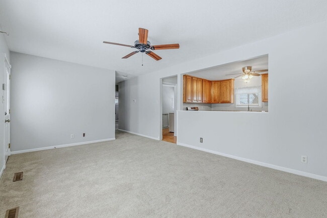 Building Photo - 19728 Glennell Ave