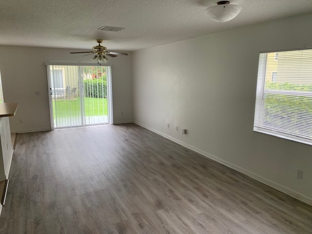 Building Photo - 593 Cresting Oak Cir