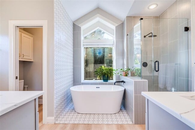 Foto del edificio - 106 Rupen Ct