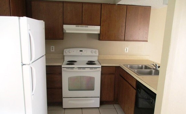 Foto del edificio - 3 Bedroom/2 Bathroom Adorable Patio Home