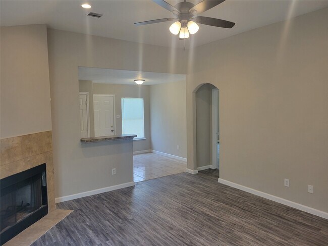 Foto del edificio - 8110 Cannon St