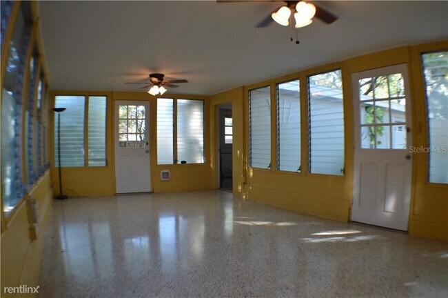 Building Photo - 3 br, 1 bath House - 4317 South Trask Street