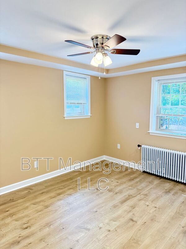 Foto del edificio - 8310 Garland Ave