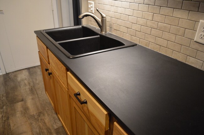 Foto del edificio - 1600 Park Ave