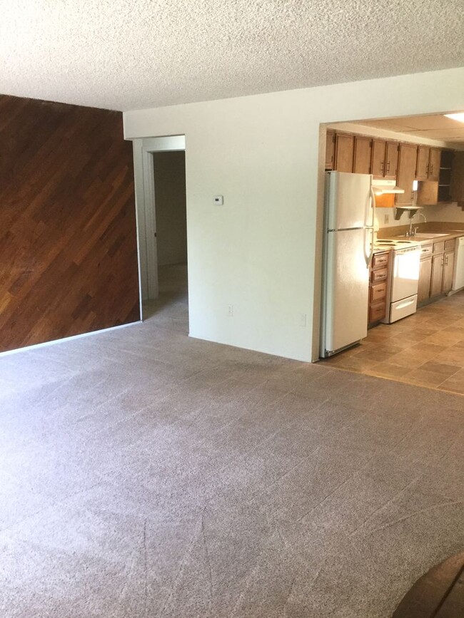 Foto del edificio - 2-Bedroom Rambler in Central Kitsap