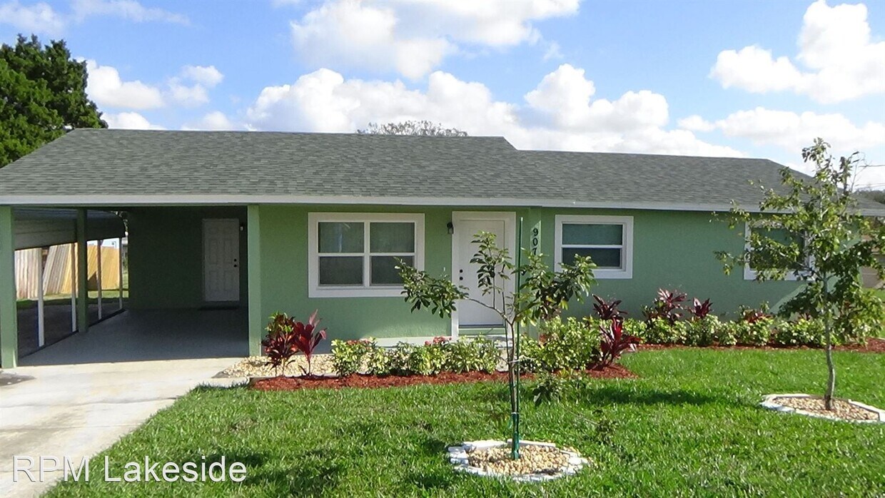 Foto principal - 3 br, 1.5 bath House - 907 Experiment Stat...