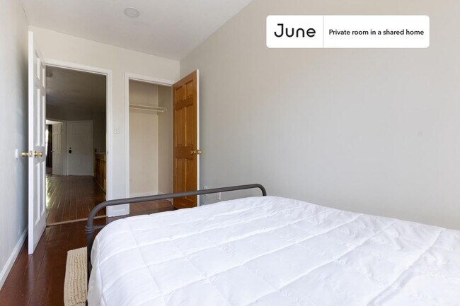 Foto del edificio - Room in Shared 4 bed/3 bath home in Fort Greene