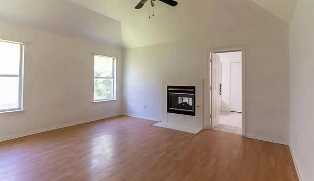 Building Photo - 492 Shade Tree Cir