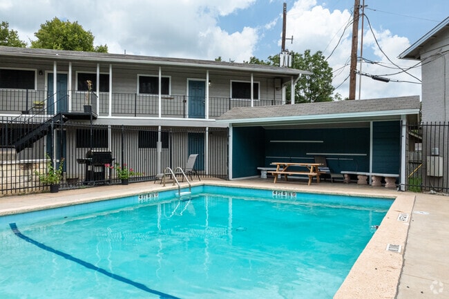 Piscina - Dryfield Studios