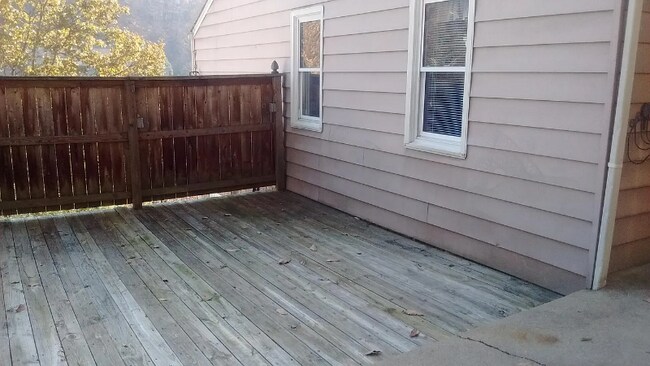 Foto del edificio - 23 Lance Dr