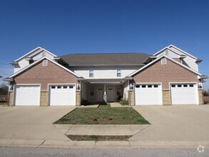 Building Photo - 126 Andrews Dr