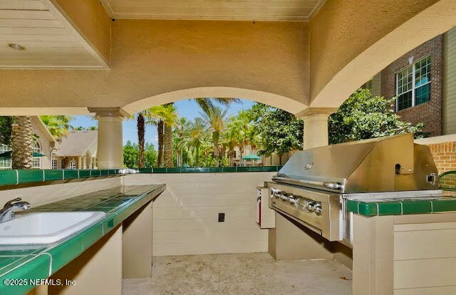 Foto del edificio - 7800 Point Meadows Dr