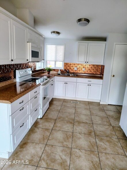 Foto del edificio - 6058 S Cypress Point Dr