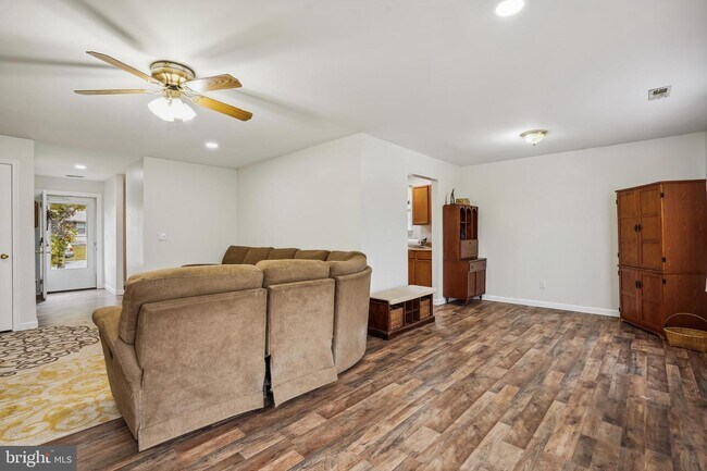 Foto del edificio - 29241 Corbin Pkwy