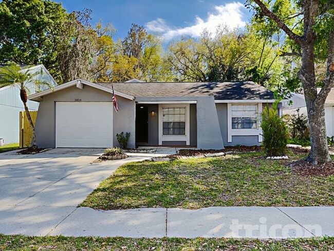 Building Photo - 2814 Cedaridge Dr