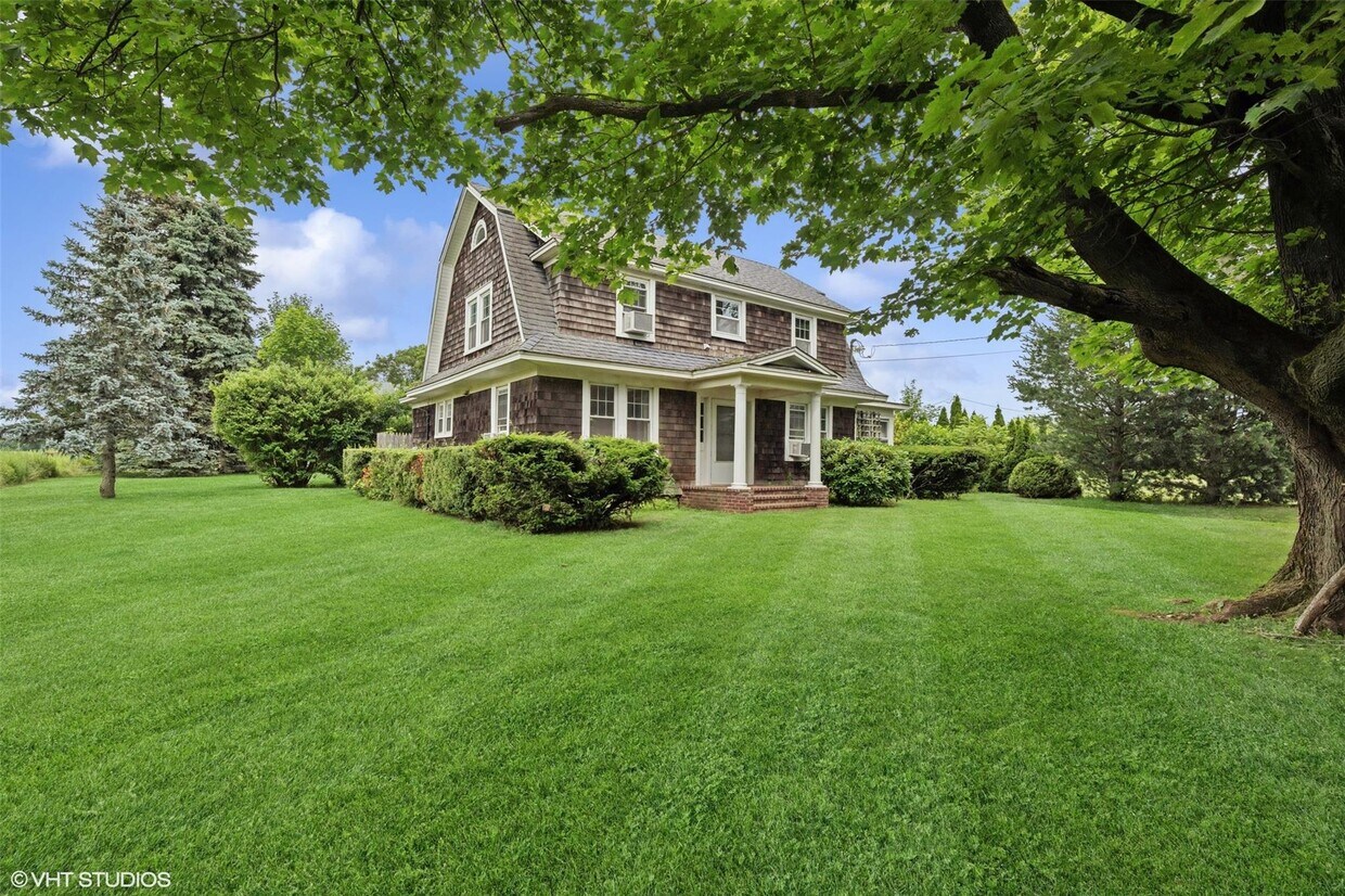 Foto principal - 4900 Depot Ln
