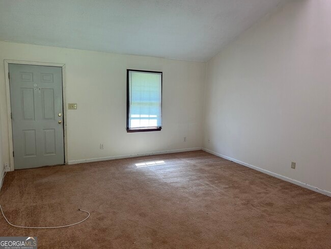 Foto del edificio - 415 Lexington Heights
