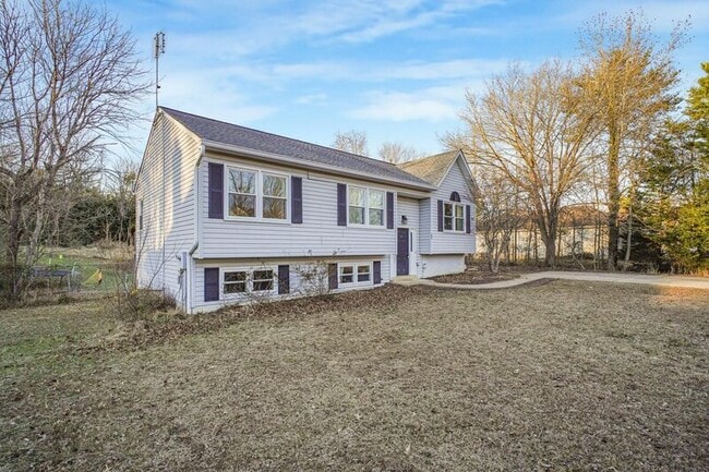 Foto del edificio - 22 Brown Cir