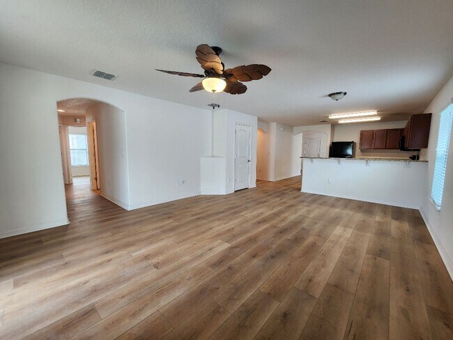 Foto del edificio - 11910 Winterset Cove Dr