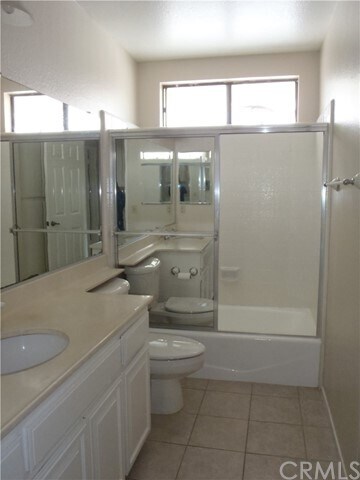 Foto del edificio - 5 Glenn