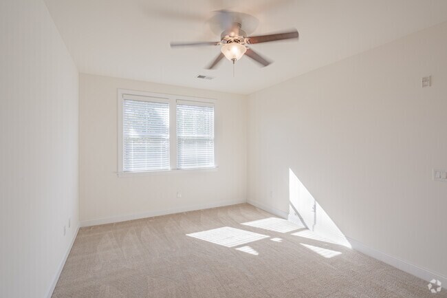 Afton- 1BR, 1BA - Beacon on 5th