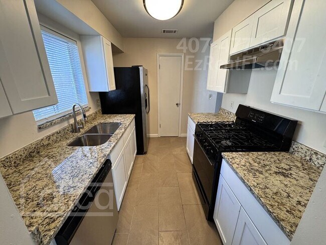 Foto del edificio - 3032 Willow Bend Blvd