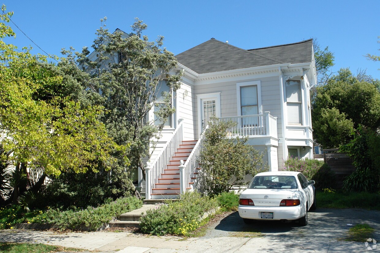 Primary Photo - 1605 Bonita Ave