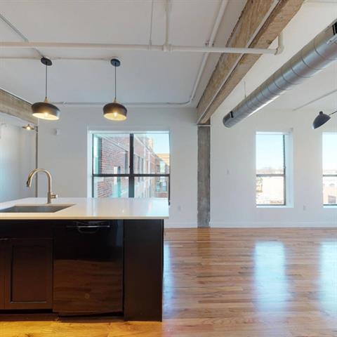 Foto principal - 3721 N Hall St