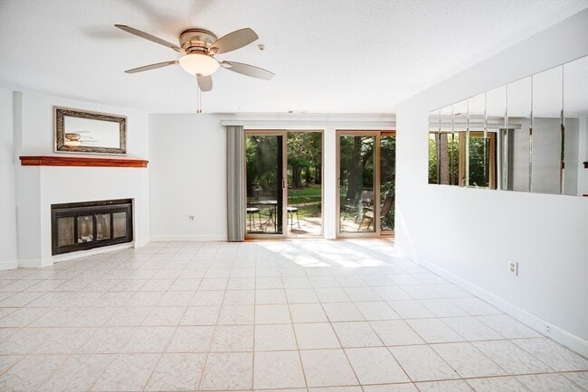 Foto del edificio - 522 Tumbling Hawk