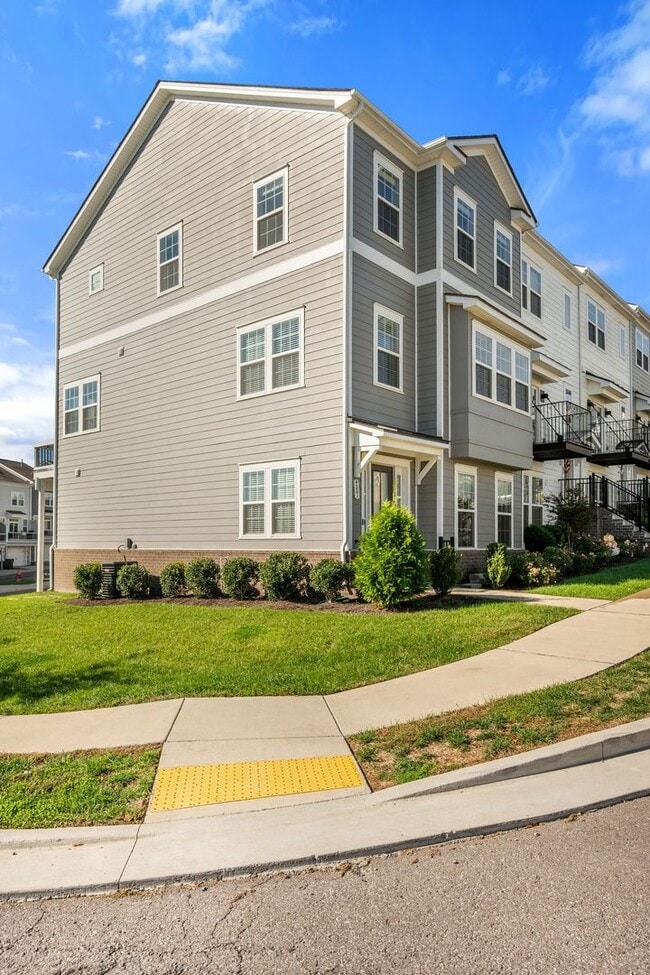 Photo - Burkitt Ridge Townhome