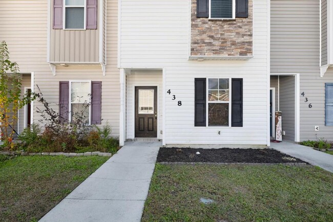 Building Photo - Great Townhome! Carolina Forest!