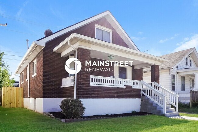 Building Photo - 2 Bedroom Pet-Friendly Home in Louisville, KY with Main Street Renewal