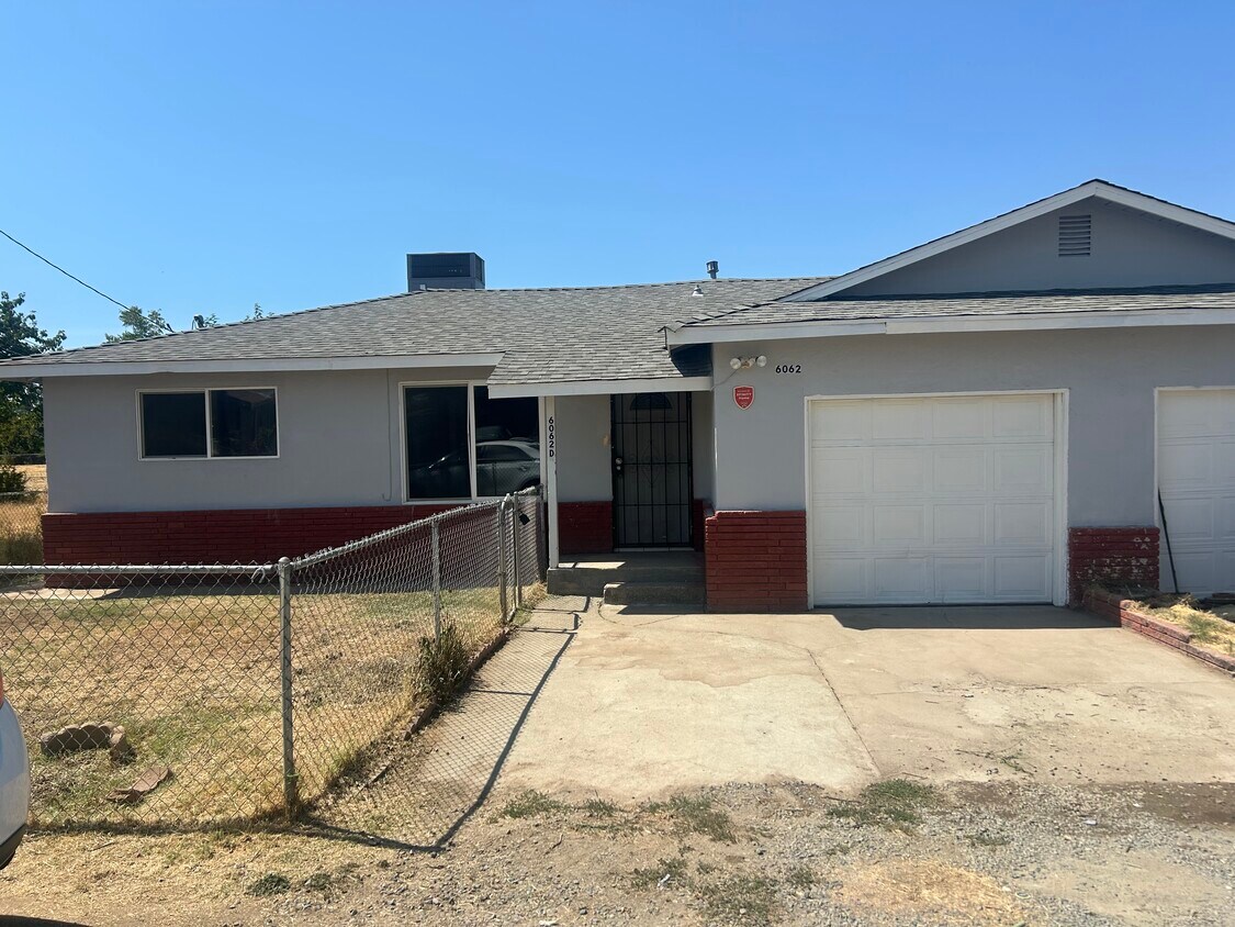 Foto principal - 6062 Vierra Ln