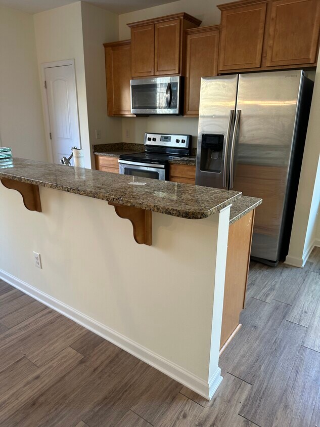 Foto principal - 1223 Garden Stone Dr