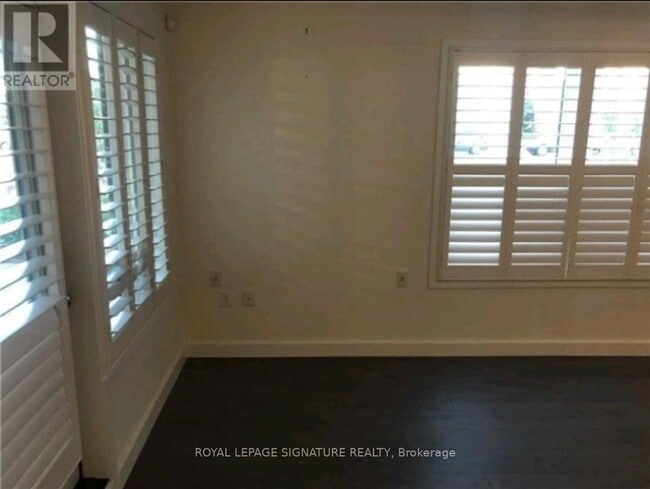 Photo du bâtiment - 5005 Harvard Rd