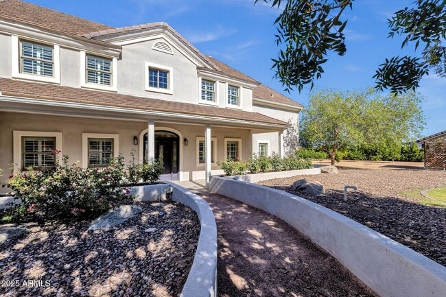 Foto del edificio - 856 W Quail Cir